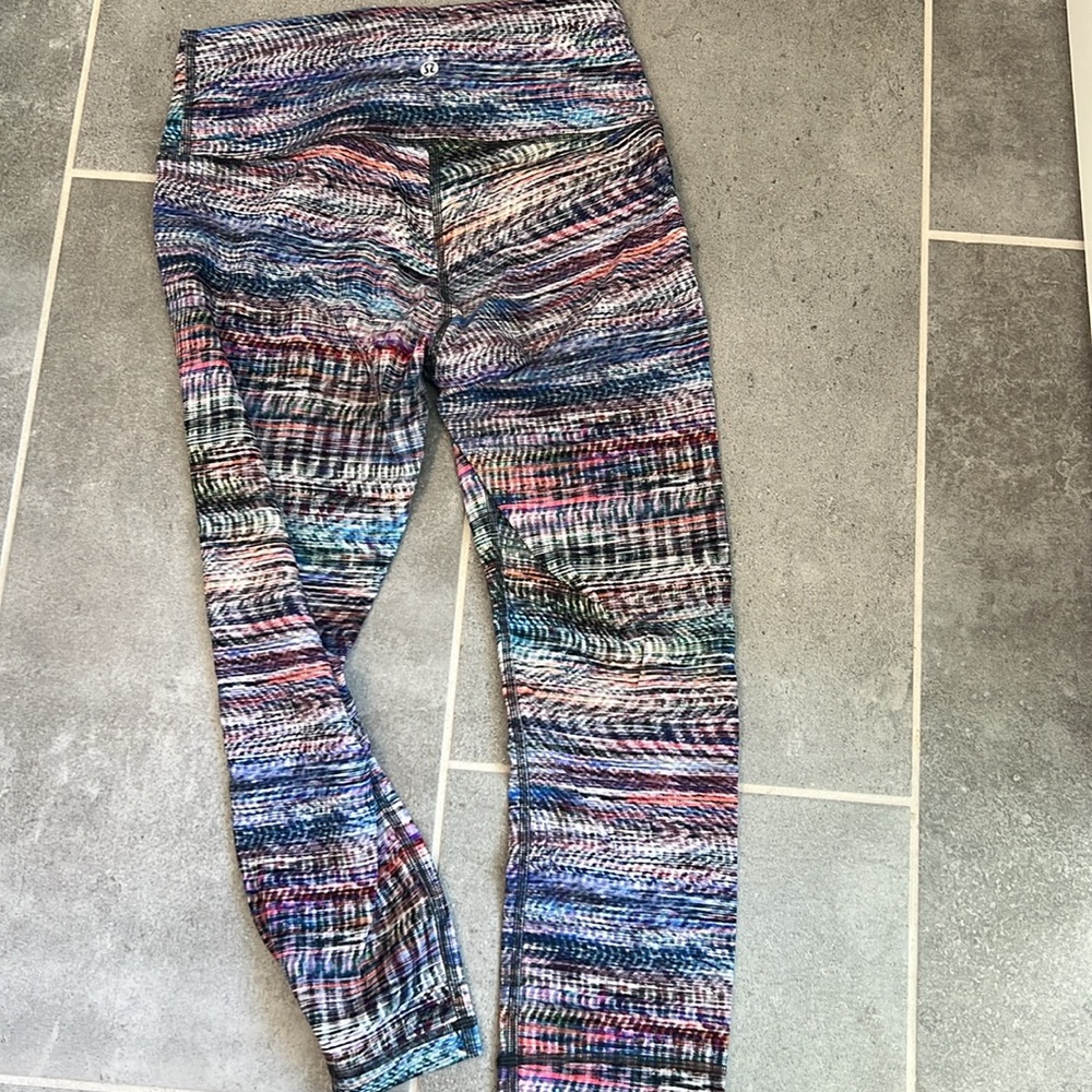 Lululemon Wunder Under Leggings - Picture 3 of 7